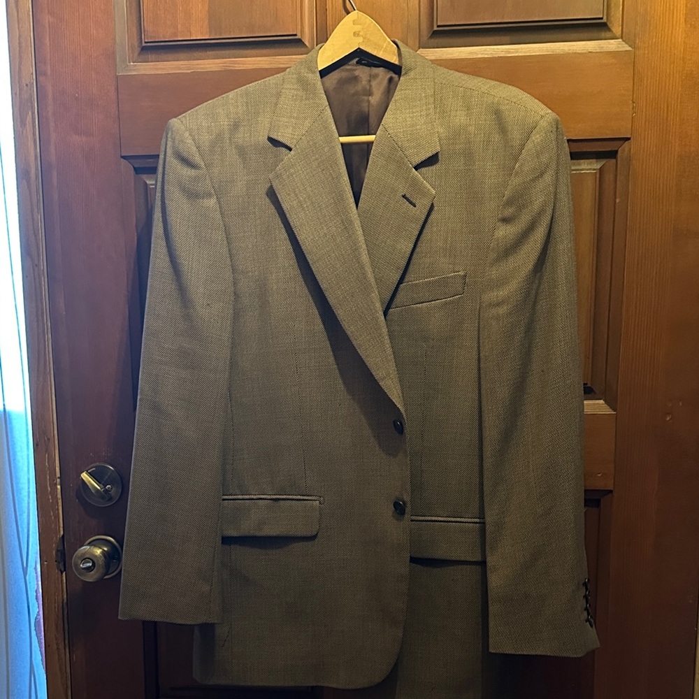Men's Elegant Tan Suit Jacket